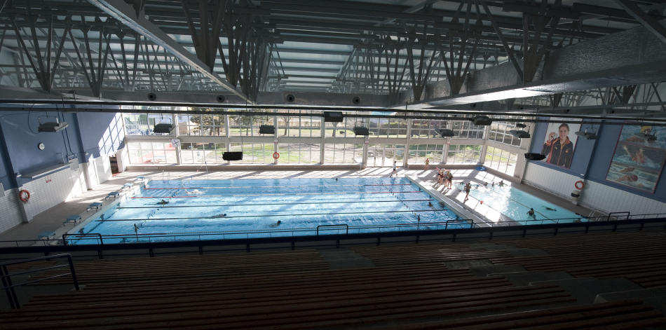 Piscina cubierta de competición en Huerta del Rey, Valladolid