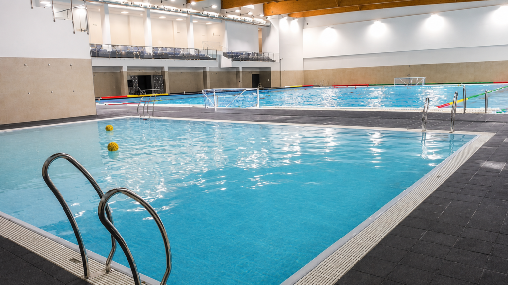 Piscina cubierta de competición Myrtha Pools en el Complejo Deportivo José Ramón López Diaz-Flor