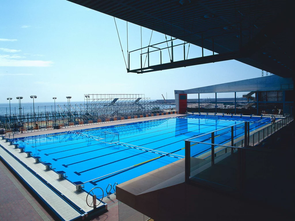 alpe pools club natacio barcelona 5